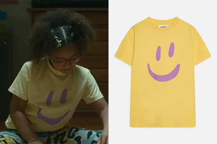 CASSANDRA t-shirt sourire Juno dans l’épisode